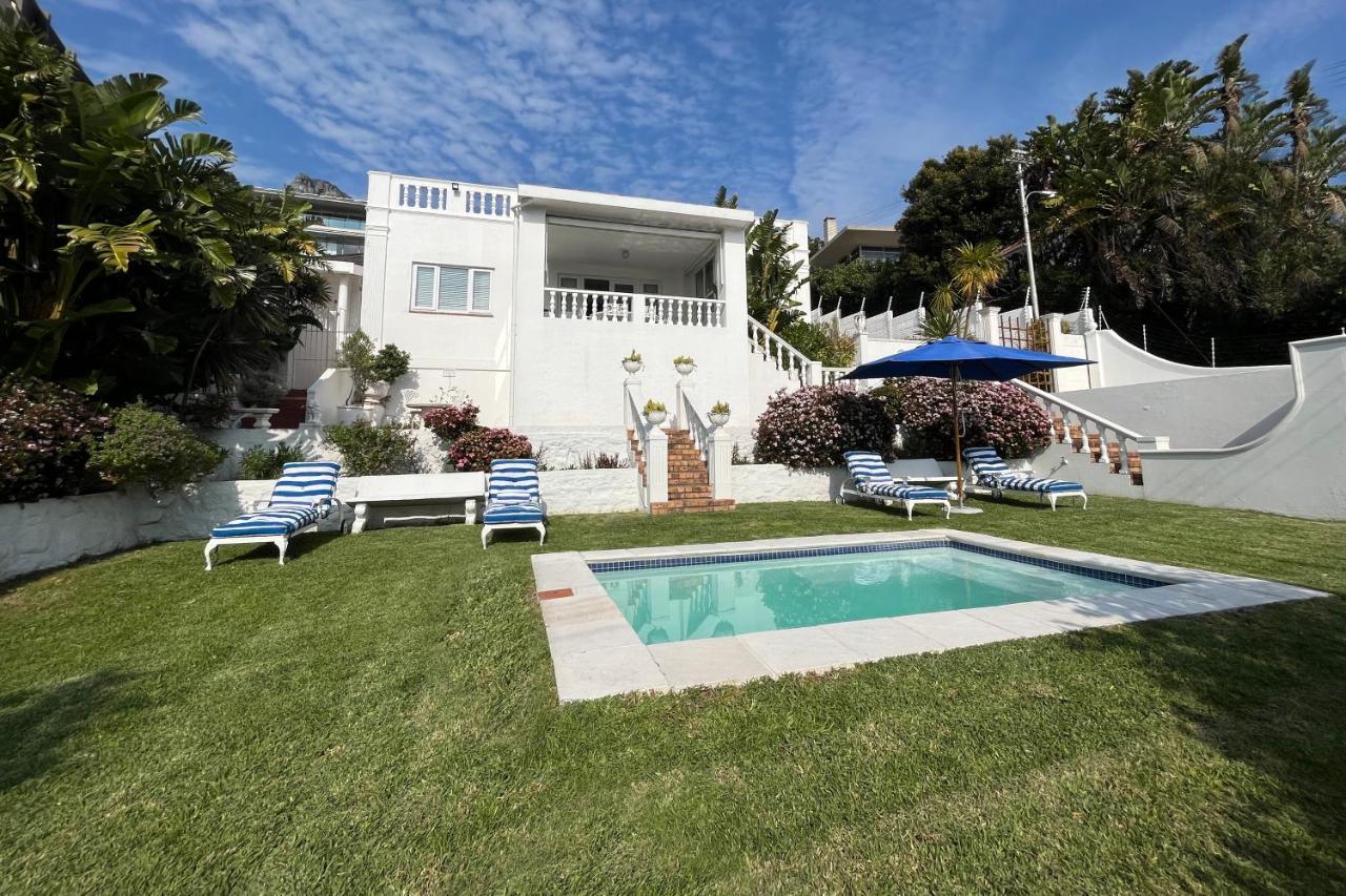 Holiday home On Camps Bay Drive *