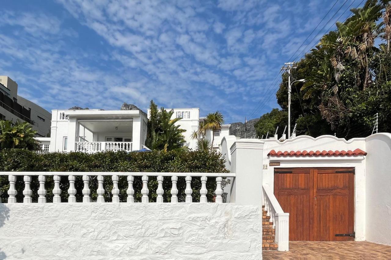 Holiday home On Camps Bay Drive Cape Town